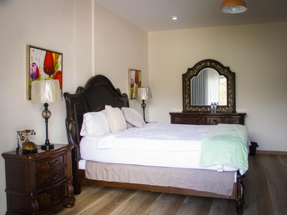Hotel, Cocoview Valle de Ángeles Kültér fotó