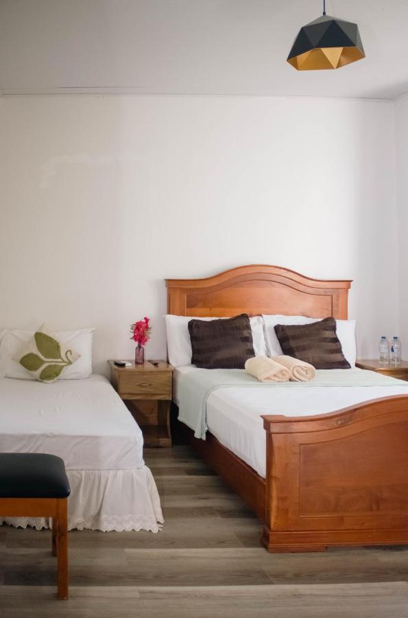 Hotel, Cocoview Valle de Ángeles Kültér fotó