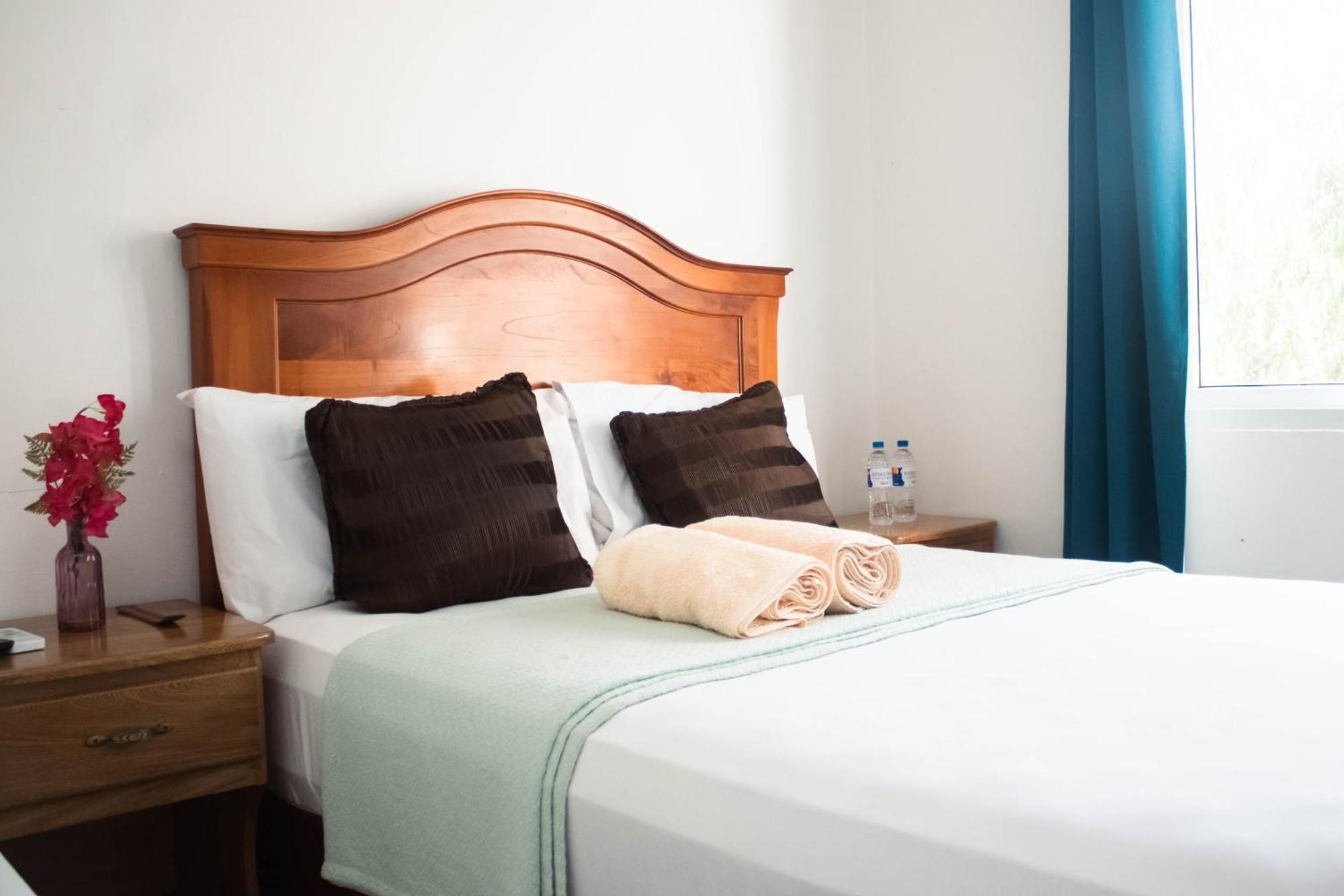 Hotel, Cocoview Valle de Ángeles Kültér fotó
